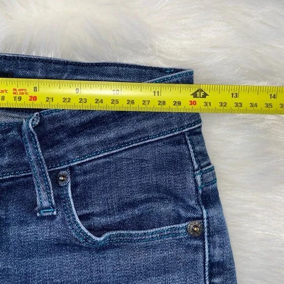 VintageHAALAwoman’s westerly straight blue jeans size 25